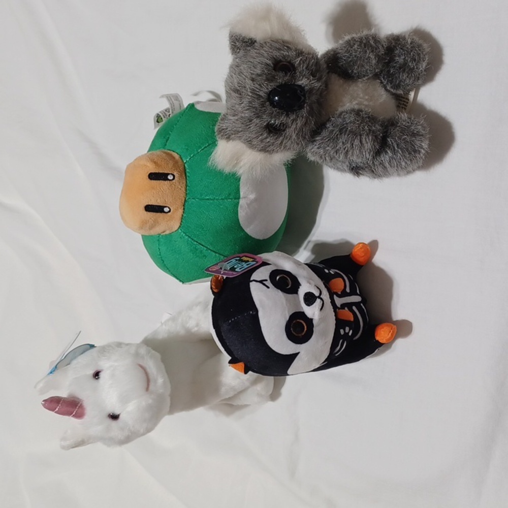 4 Lot Plushies! Super Mario Toadstool, Lazada Koala, Unicorn Dog, Belly Buddies
